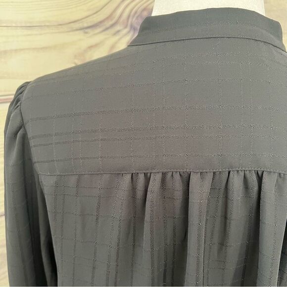 Loft Black Jacquard Patterned Button Down Blouse - Picture 10 of 10